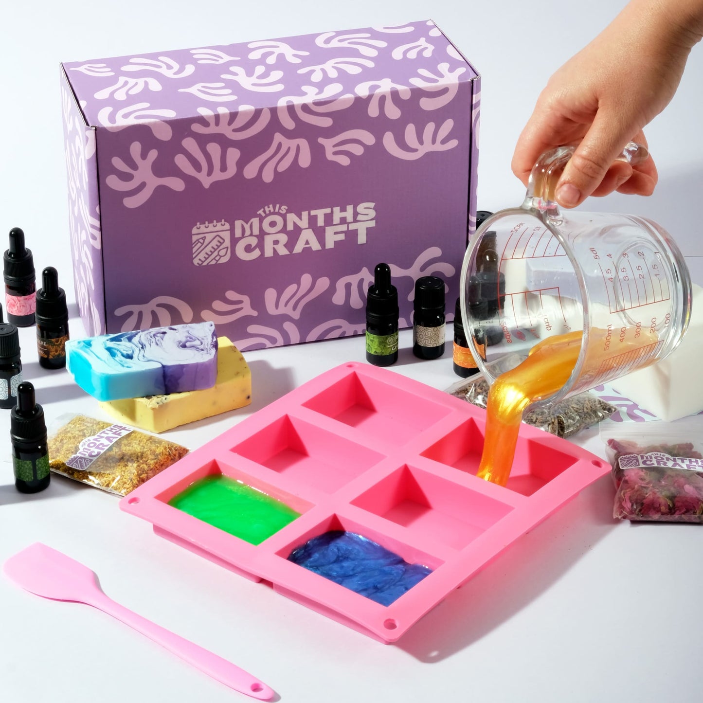 This Month’s Craft Subscription Box